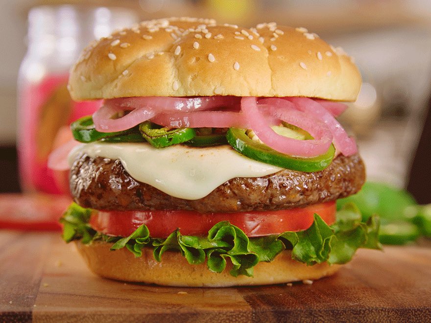 x: es q es muy difícil hacer feliz a alguien 
yo: