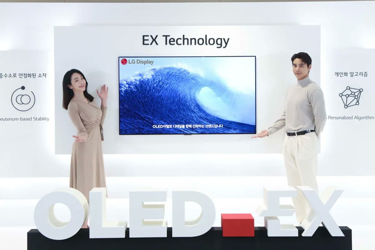 Rodney_Walker's tweet photo. #LG says next-generation OLED EX technology delivers improved brightness and accuracy https://t.co/jMeVVWVXKF #OLEDEX #Tech #Technology #TechNews #TechnologyNews #ITRTG #SNRTG https://t.co/SuAvVNnN1X