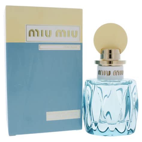 flosvelvet's tweet photo. perfume always changes cus i just wear whatever is gifted to me but this is rn https://t.co/SkPycGUpDe