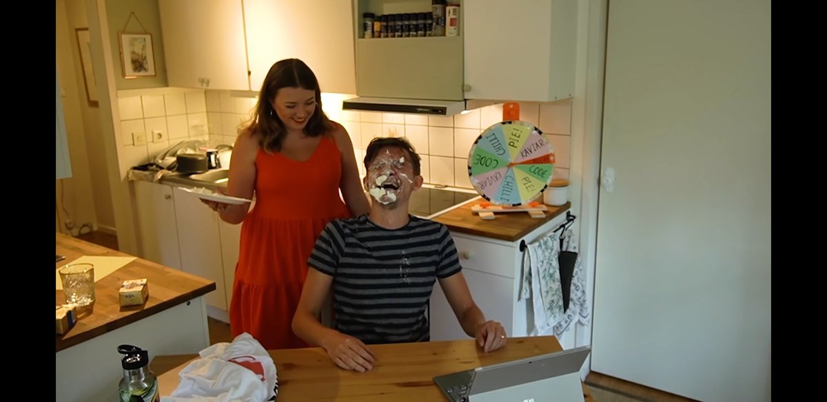 jaedethttv's tweet photo. @ya_gal_al Aw alex I was watching the best of 2021 video and when you pie'd teo seeing your guys love brought so much happiness to my heart, along with how radiantly beautiful you are.❤ You and Teo are both amazing people who bring so much joy to so many people ❤❤ https://t.co/W1MerIIYmP