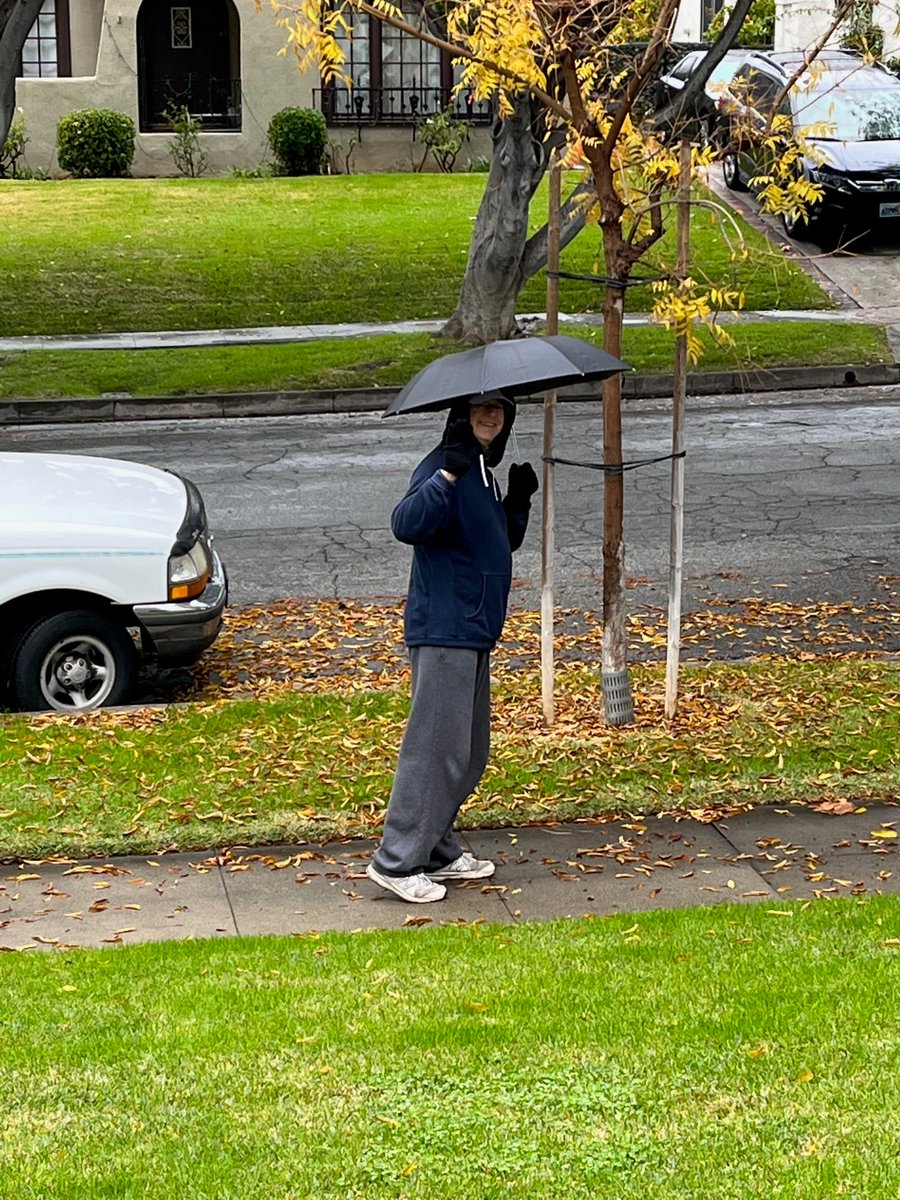 FitRick3's tweet image. Great goals met for me in 2021. Walked the Marathon. a nice seniors time of 8:21:11. My goal was to be at least under 9 hours with the pit stops; and i did that. One check off the bucket list.