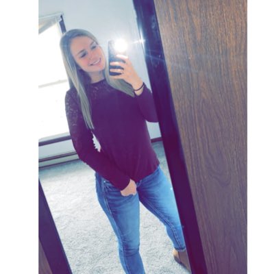 madison14miller's tweet photo. #NewProfilePic https://t.co/pDBVhRTDHK