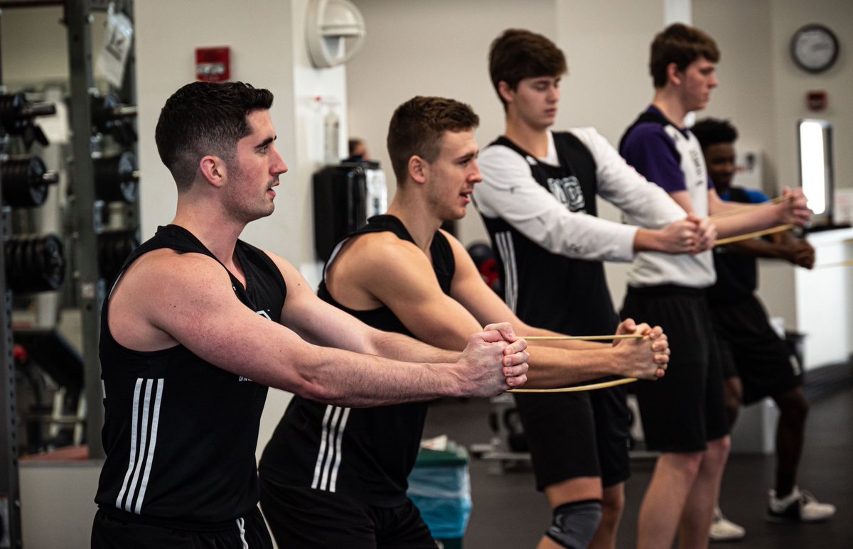 Back to work 💪😤 #IronSharpensIron