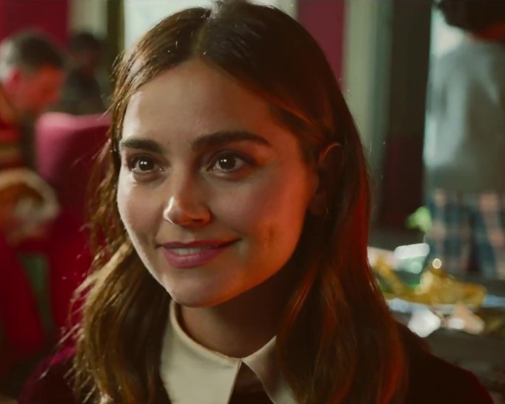 Oswin_Coleman's tweet photo. BAGS OF JOY CHRISTMAS ADVERT FOR BOOTS
Jenna played Joy in Boots' #BagsOfJoy Christmas ad campaign.
https://t.co/huQsblJHfT
https://t.co/1f1ZX9AuxJ https://t.co/z6otRAzgHK