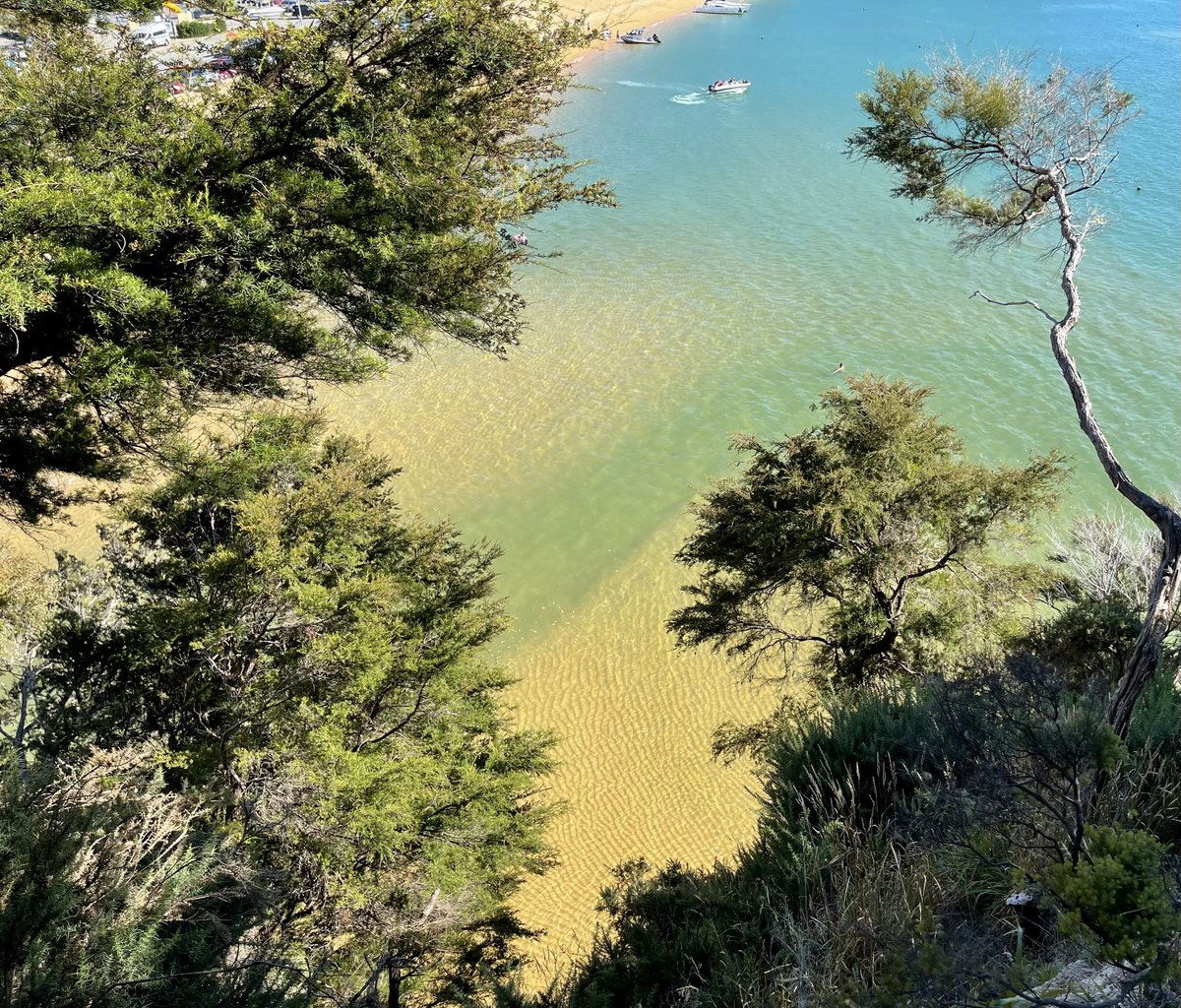 aquidity's tweet photo. Breaker Bay and Kaiteriteri #TasmanBay #Nelsonregion #Friday https://t.co/qyVQIsGpeA