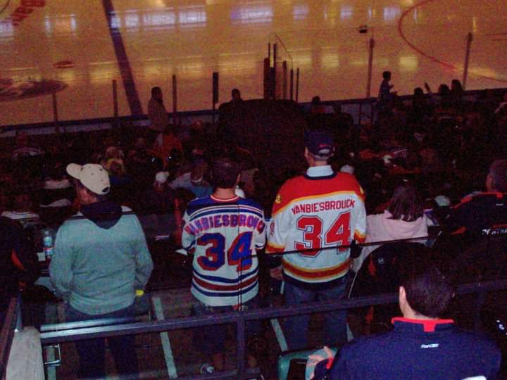 Ross Goldberg tweet media