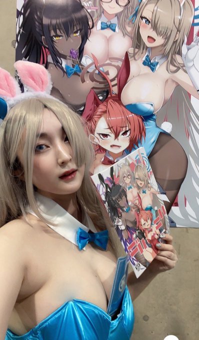 今回はバニーアスナさんの売り子さんがお手伝いにきてくれました
まりんさん(@DJtamasudare )ありがとうございます! 