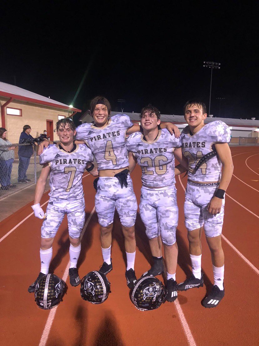 RickyGall1's tweet photo. 2nd team all district only playing 2 games, next years a comeback story👏🏽 https://t.co/vk4cm8FIbX