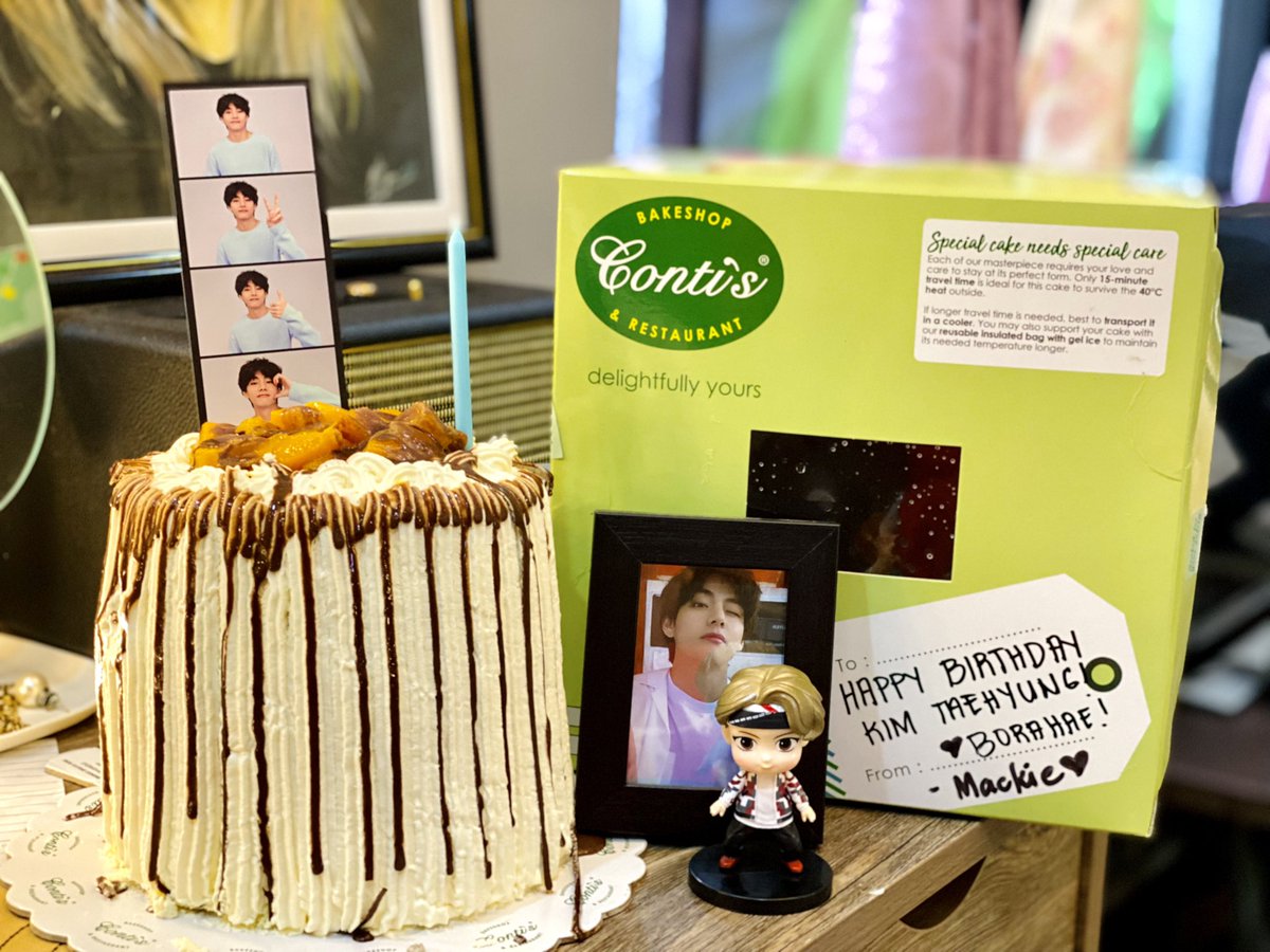 mackiecao's tweet photo. Happy Birthday V!! Thanks for inspiring me everyday!! @BTS_twt 
#HAPPYVDAY #태태생일ᄎᄏ https://t.co/XW2rwE00Jg