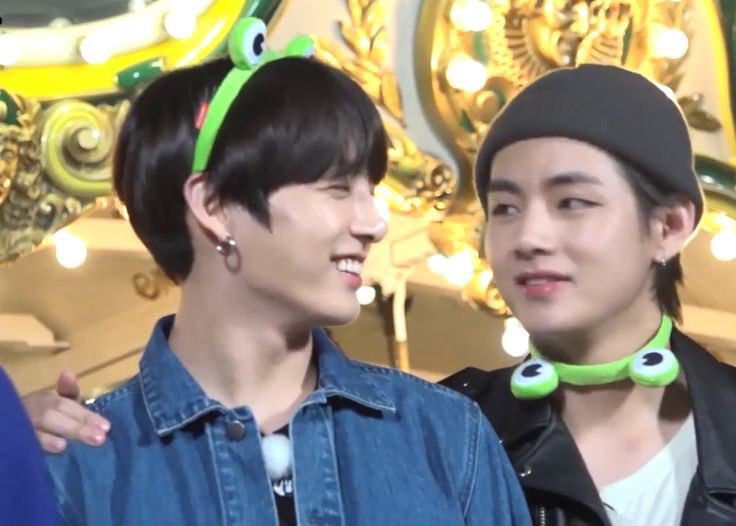 googieboop's tweet photo. very emotionally attached to froggy taekook https://t.co/oWRdtZ6ImB