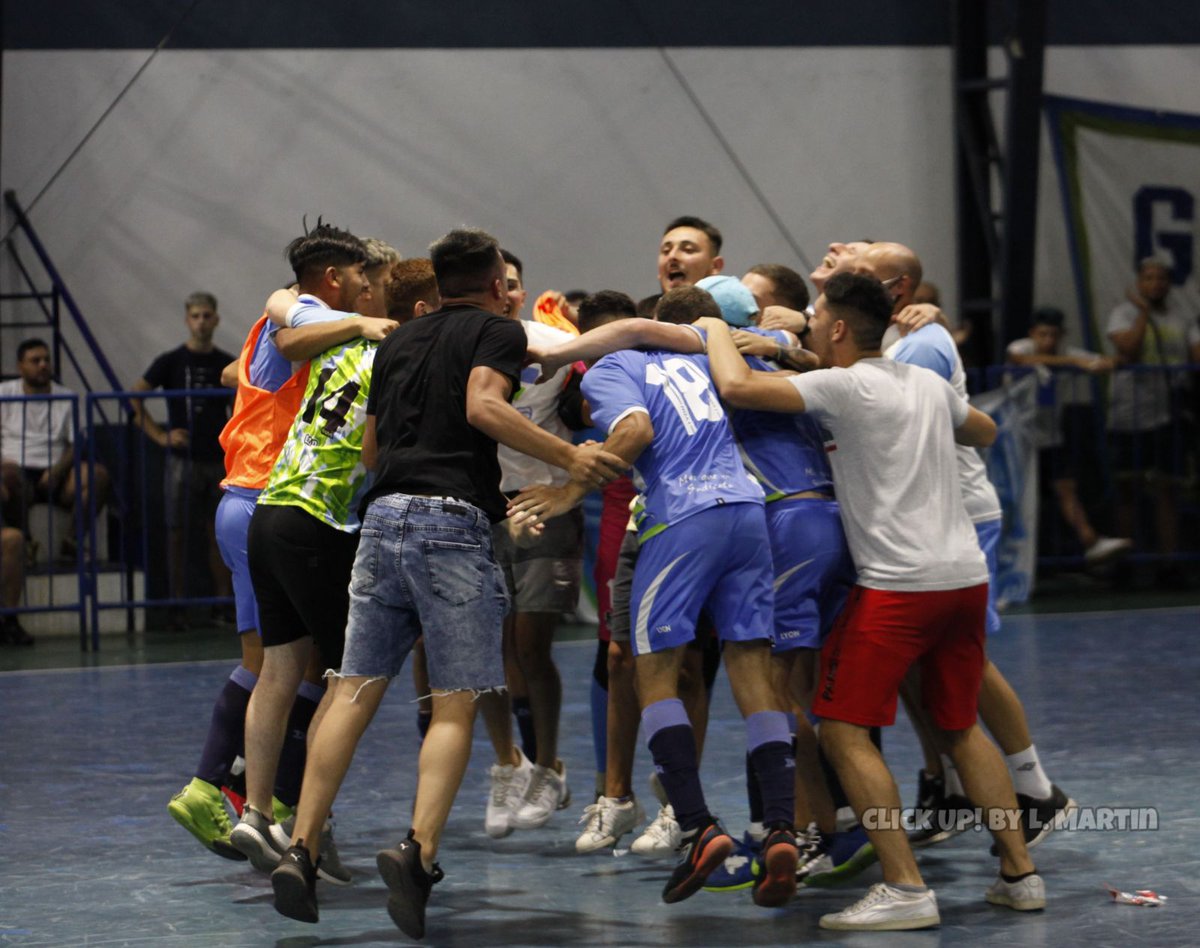 clickupsports's tweet photo. En #Alvear por la #CopaArgentinaSub21
#Secla 4
#Banfield 0
#Futsal
#FutsalAFA
#ClickUpsports https://t.co/p0NqtQHu5C