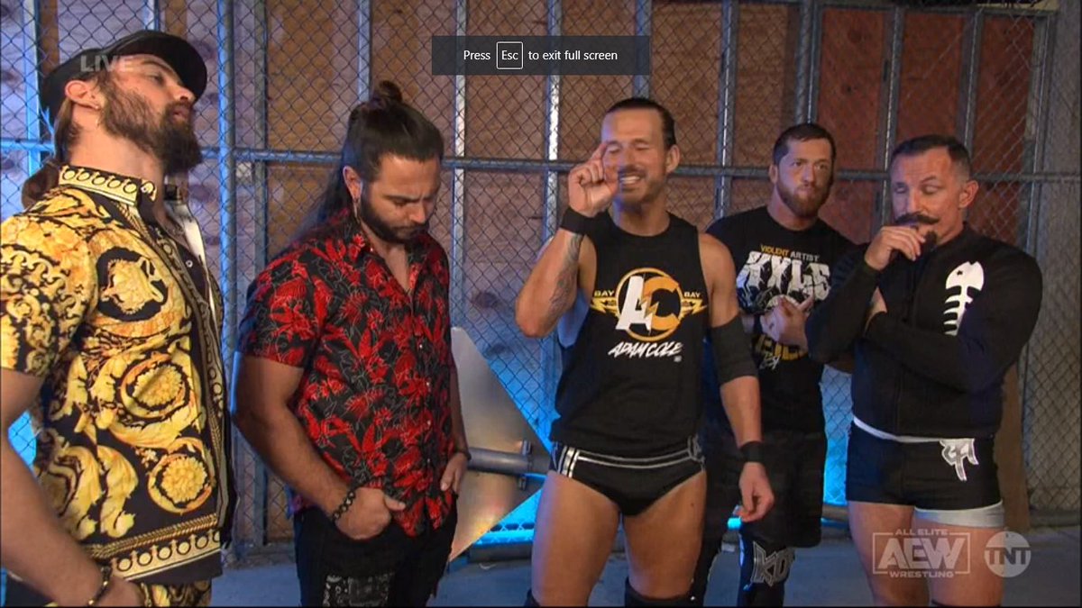 kyleoreillycom's tweet photo. #AEW #KyleOreilly #KoolKyle (@KORcombat) #ViolentArtist https://t.co/d9raQ8RBfR