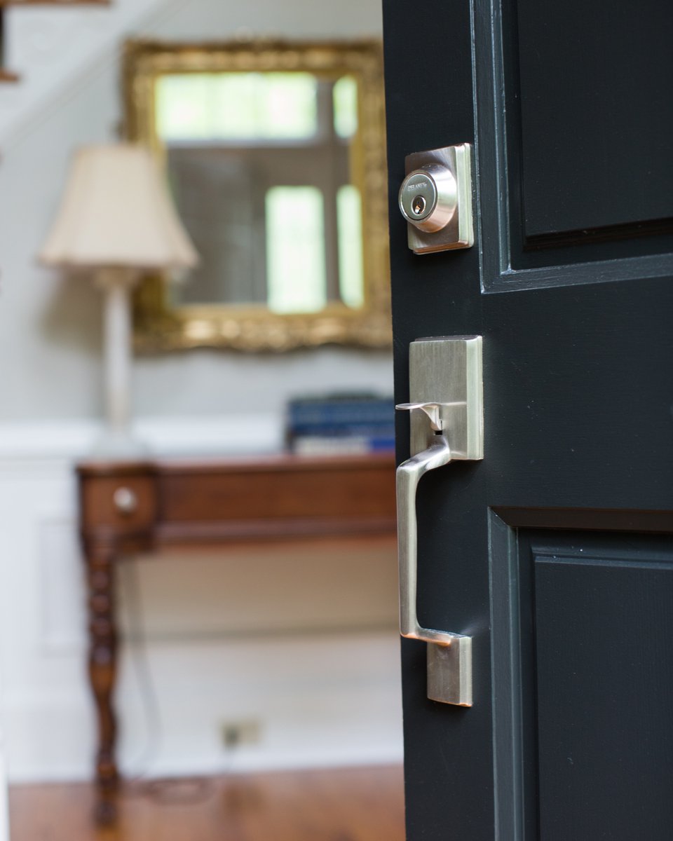 Bravurahardware's tweet image. The Capri Handleset. Clean, modern, and contemporary.

#DelaneyHardware #Handlesets