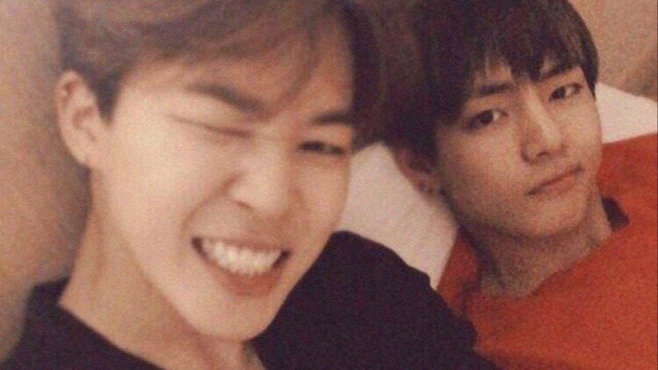 BangtanMab's tweet photo. “MY LOVE” 🤧😭 https://t.co/21HKBRYcfb