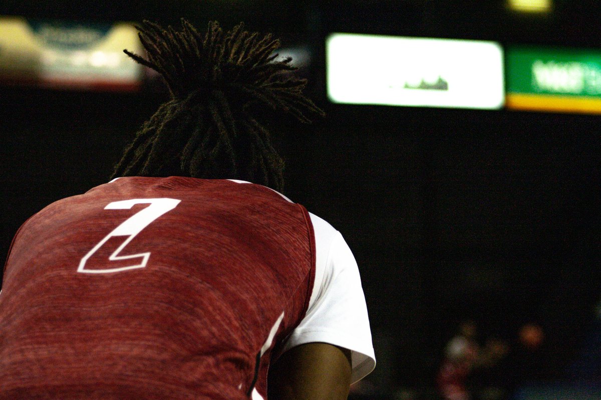 🚨 #MACtion Spotlight 🚨 

Mekhi Lairy (<a href="/Nolimitdeuce/">Mekhi Lairy 🦍</a>) 
28 pts
5 dimes
4 rebs
8-16 FG
4-5 3P 🔥 
8-8 FT 💪 
W. 

Lairy with a HUGE offensive performance to help guide <a href="/MiamiOH_BBall/">Miami Men’s Basketball</a> to a 1-0 start on the ROAD in conference play #RiseUpRedHawks