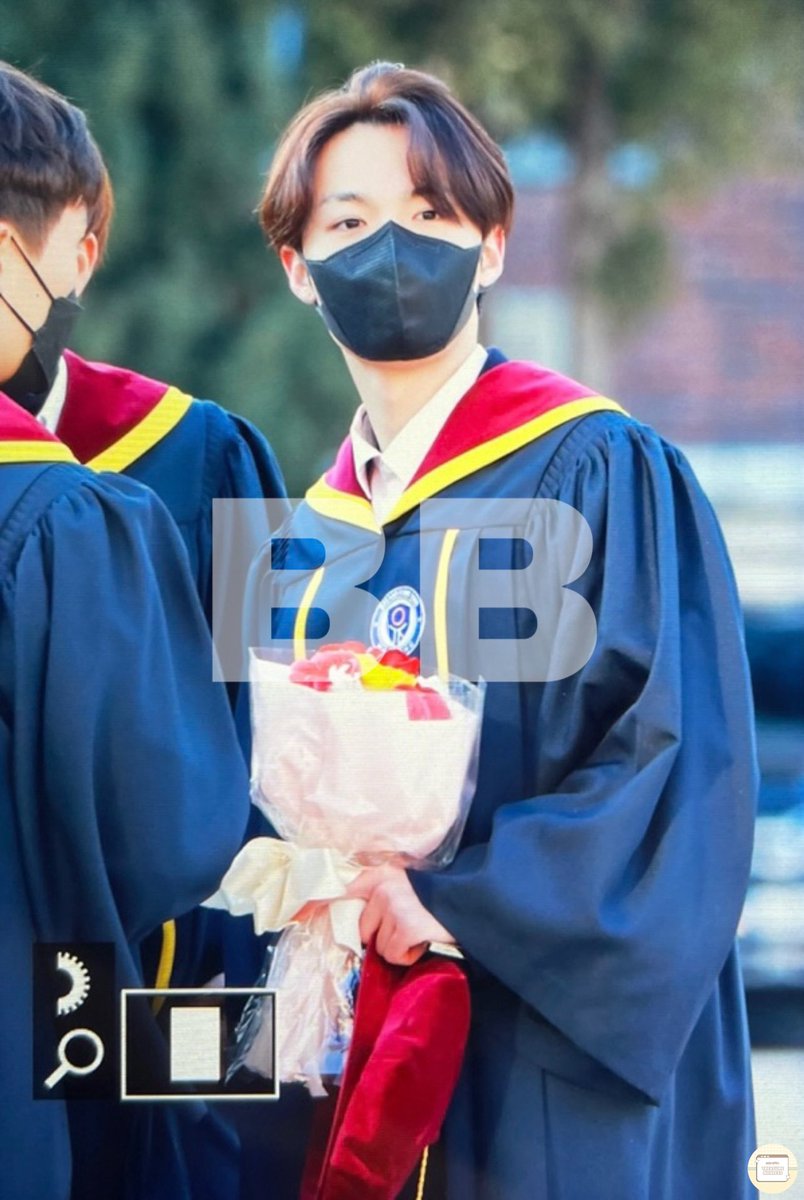 dbbygf_'s tweet photo. Dob demi apa?!! lu ceper bangettt lulusnyaaa ya Allah g kerasaa mo nangiss aj rasanya 😭😭😭 btw congrats ya bbyyyyy ini aku ksihhh luv bnykk² buat kamu♡💗💗💗💗 https://t.co/vfOGB7XYc8