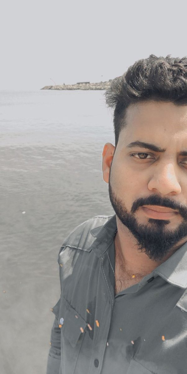 RubailW's tweet photo. 🥀💔
रह लिया करो खुश खुद से ही
किसी के भरोसे रहोगे तो क़ीमत देनी पड़ेगी
🖤💯🥀
#mahfOoZ🥀 https://t.co/3nG83Q0KaX
