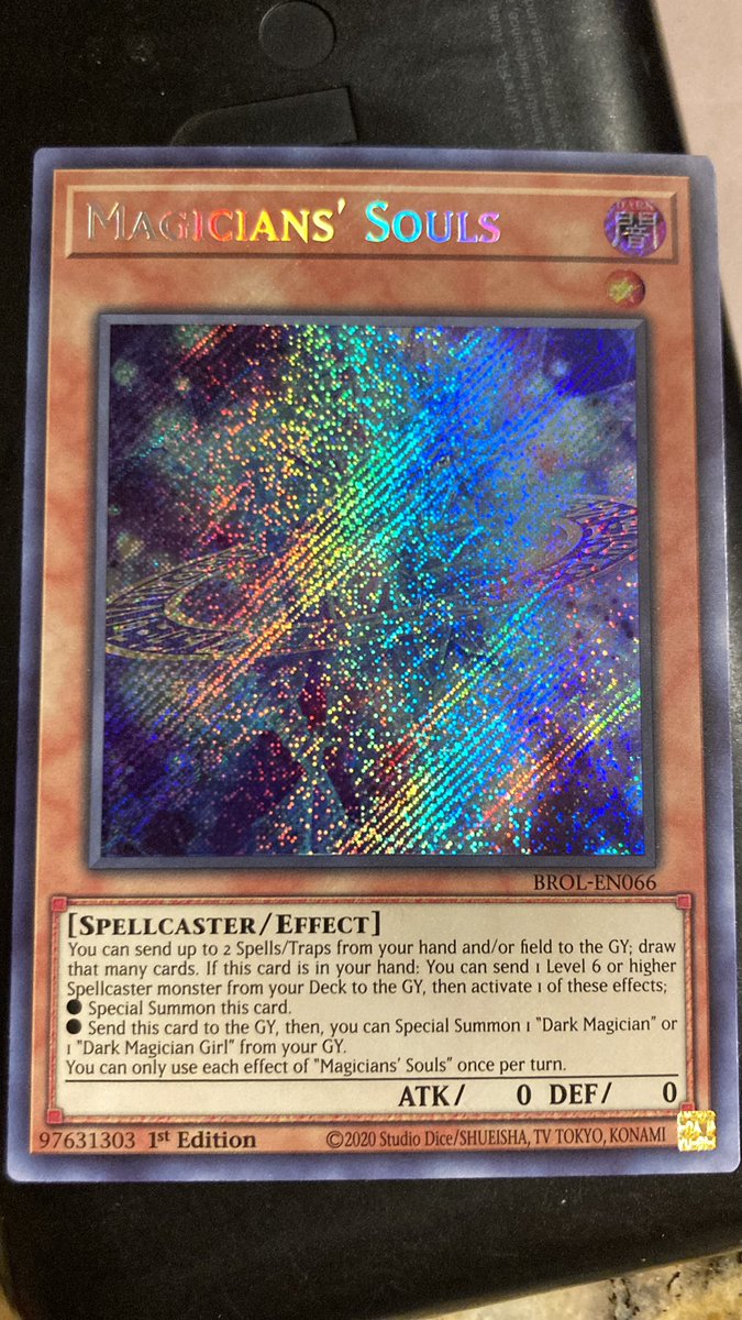 ZafroTTV's tweet photo. LETS GOOOOOO JUST PULLED MY SECOND ONE, ONLY BOUGHT A FEW PACKS TODAY GONNA DEFINITELY BE GETTING A BOX SOON! #Yugioh #BrothersOfLegend https://t.co/BpavqNX7Wb