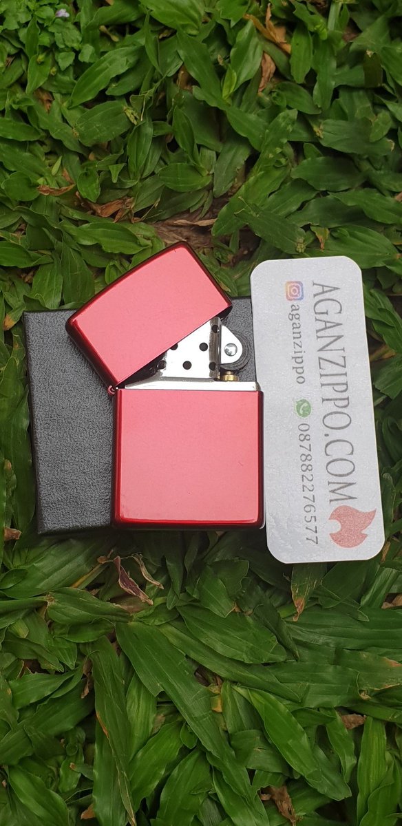 #originalzippo #zippo #zippo21063 candy apple red #zippoindonesia #aganzippo #jualzippo #zippporiginal #zippoori #zippoasli