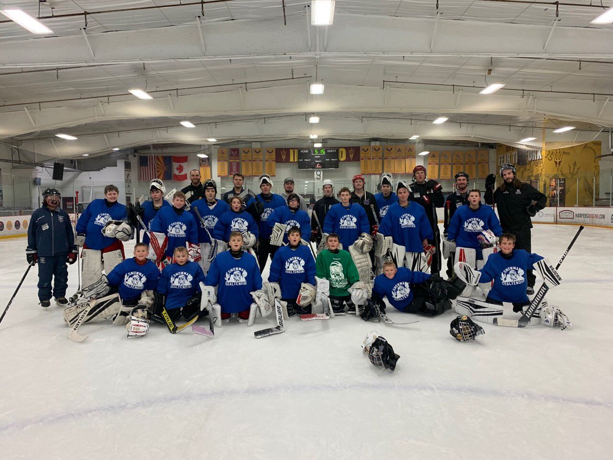 snowmangoalies's tweet photo. Thanks to everyone for an amazing SG Holiday Clinic! ☃️ We loved seeing everyone working hard, learning, and having fun! 🥅 Look forward to seeing you on the ice again! #snowmangoaltending #holidayclinic #hockeydrillsandskills #goaliesquad #tempeaz #hardworkdedication #funonice https://t.co/3M2C6vCRM3