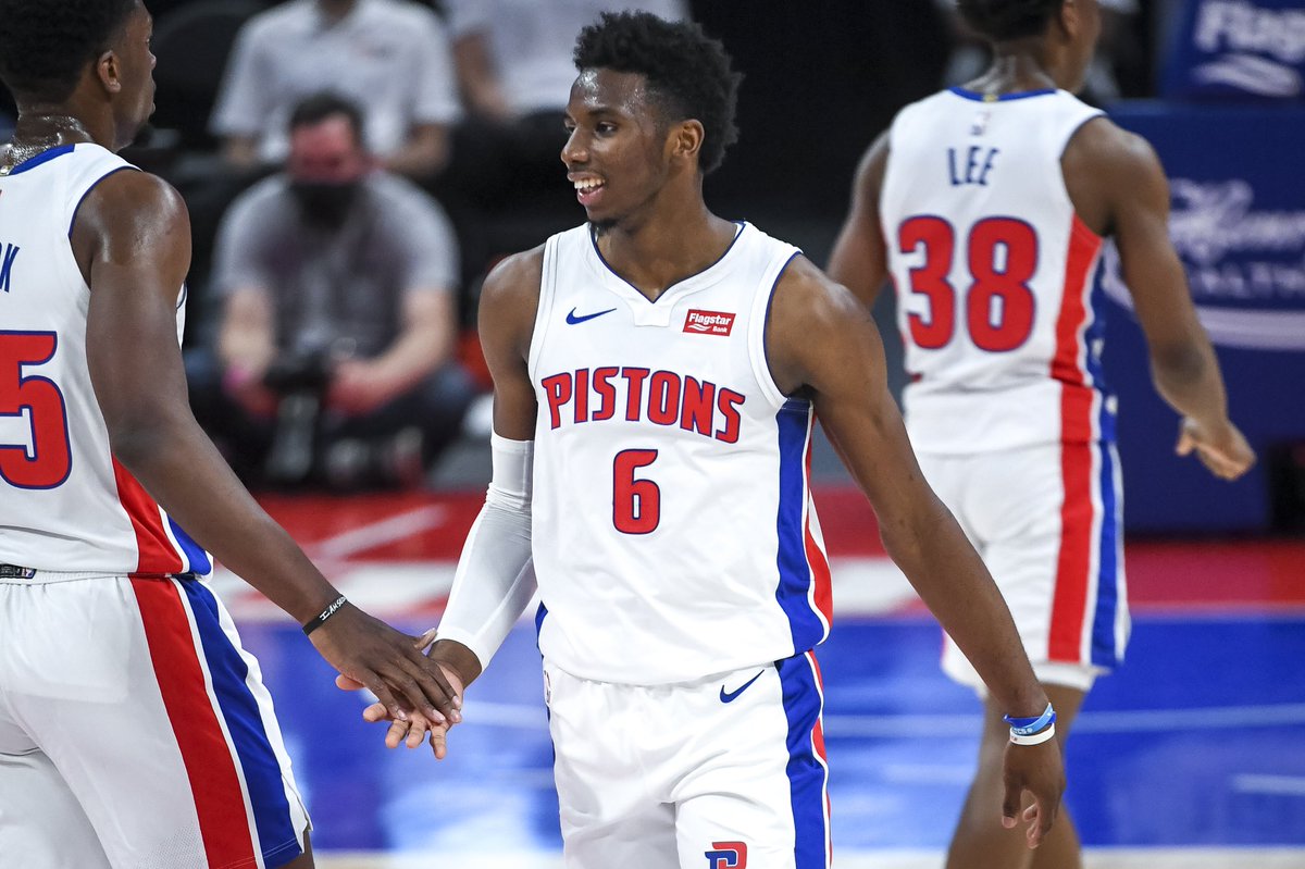 RTNBA's tweet photo. Hamidou Diallo tonight:

31 points
13 rebounds
4 assists
4 steals
6 fouls https://t.co/QI6GFzoGJM