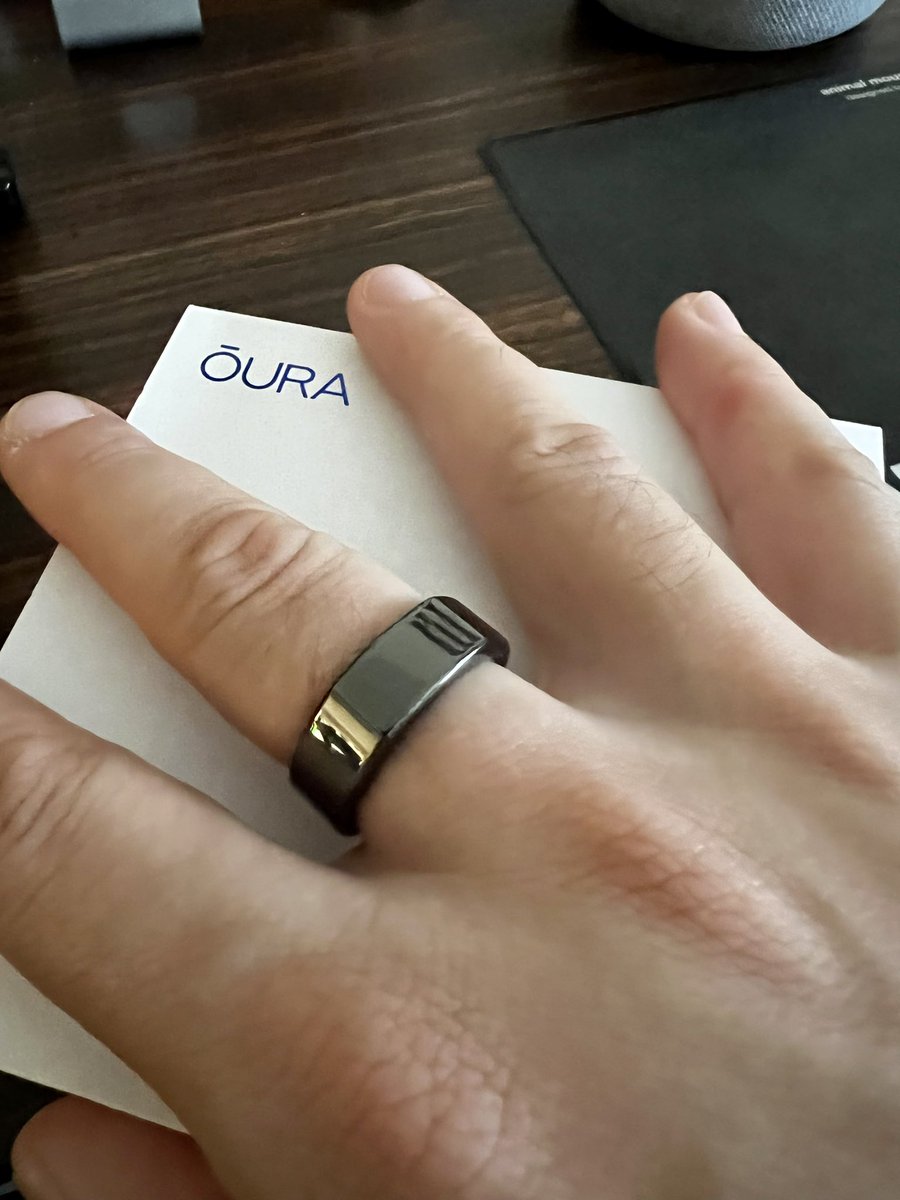 droshinjp's tweet photo. @ouraring 💍🤩✌🏼#ouraring3 https://t.co/NaBxgKaMOi