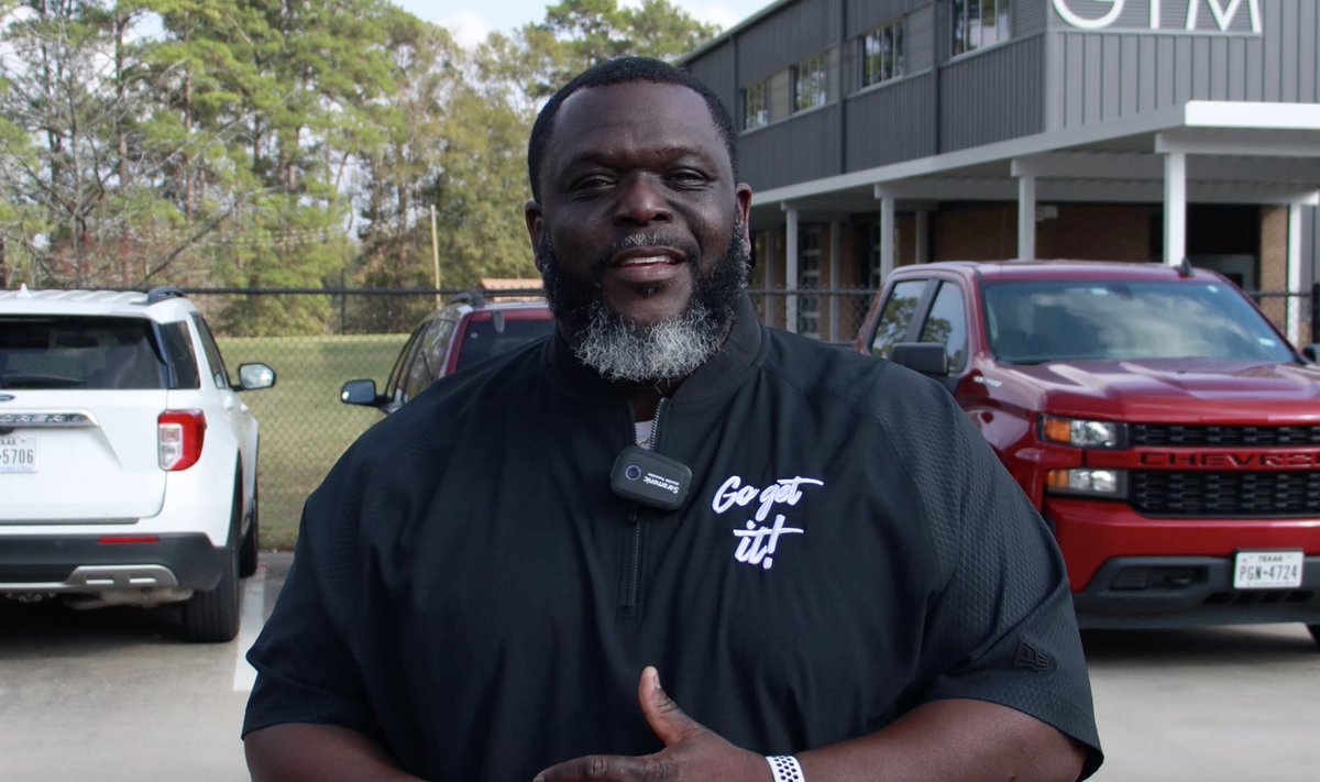 ChipBaker19's tweet photo. Shoutout to my guy Chris Holmes of Houston Soul Productions for this amazing video. Grateful for the opportunity to impact lives like so many have done for me.
https://t.co/XuhycId3GR
@RunyanCISD @ConroeISD @DivineEncourag1 @CHolmes_
#runyan #cisd #tsc #gogetit https://t.co/8X6rFAtCLm