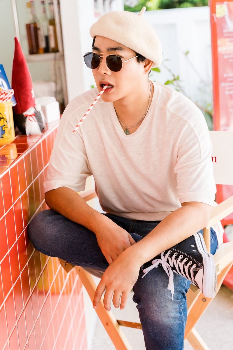 PuyzAnaka's tweet photo. ใกล้ถึงวันหยุดยาวแย้ว เย้เย้ แต่เอ๊ะ เราลาตั้งแต่วันจันทร์ที่ผ่านมาแล้วนินา วันหยุดแต่ความคิดถึง @peckpalit  ไม่มีวันหยุดน๊าา
702 Holidays are coming
#จะได้หยุดแล้วสิ
#เป๊กผลิตโชค
#PeckPaLitChoke https://t.co/0HARqRw45c