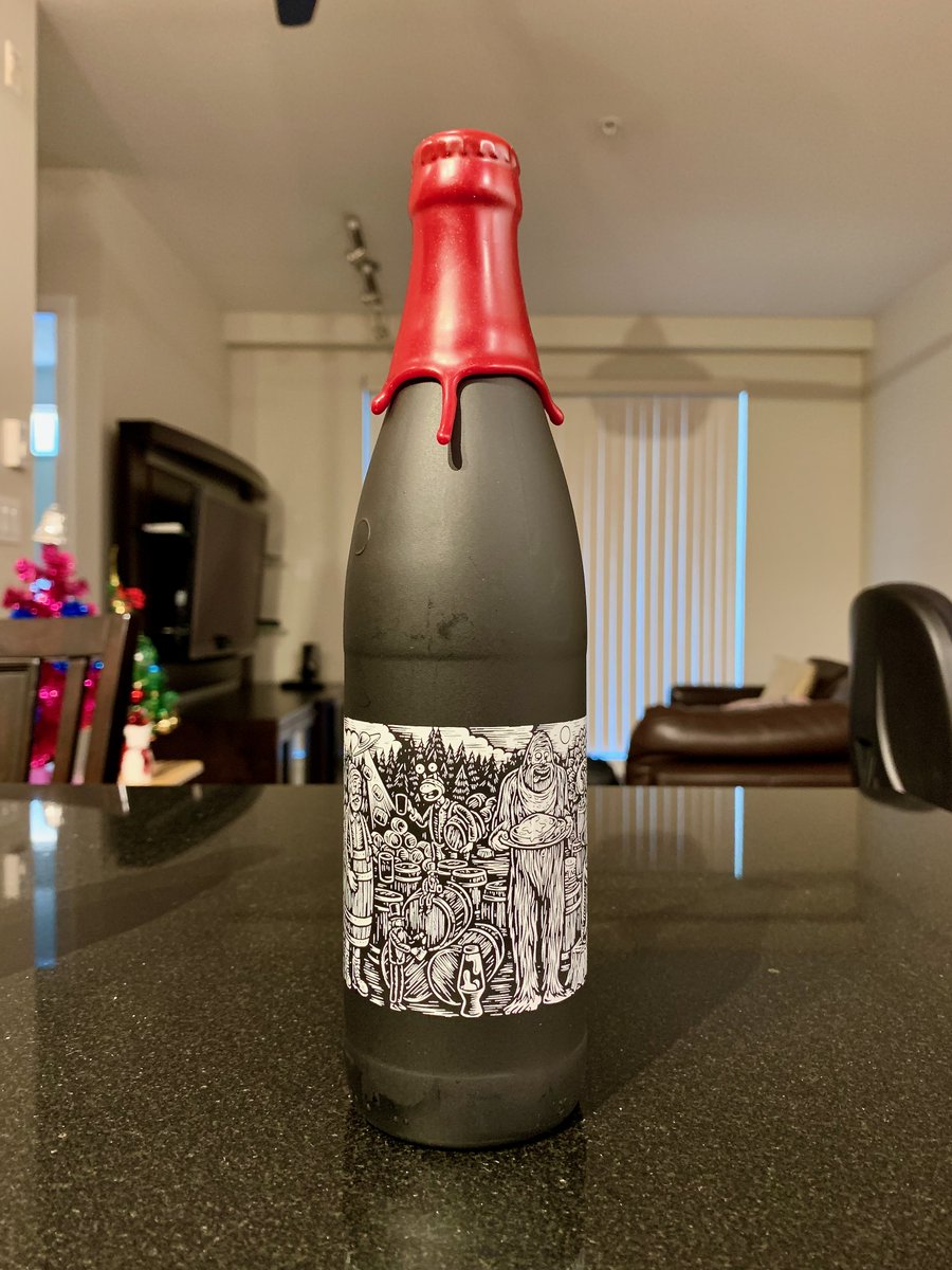 NavinAutar's tweet image. Weather in #Vancouver, #BritishColumbia is freezing 🥶! These @GreatNotionPDX bourbon barrel treats should keep me warm! Cheers! 🍺😃

#keepbeerfun #craftbeer #BourbonBarrelAged