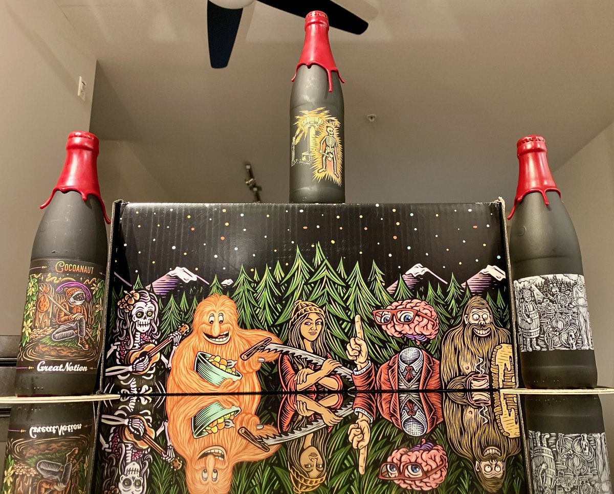 NavinAutar's tweet image. Weather in #Vancouver, #BritishColumbia is freezing 🥶! These @GreatNotionPDX bourbon barrel treats should keep me warm! Cheers! 🍺😃

#keepbeerfun #craftbeer #BourbonBarrelAged