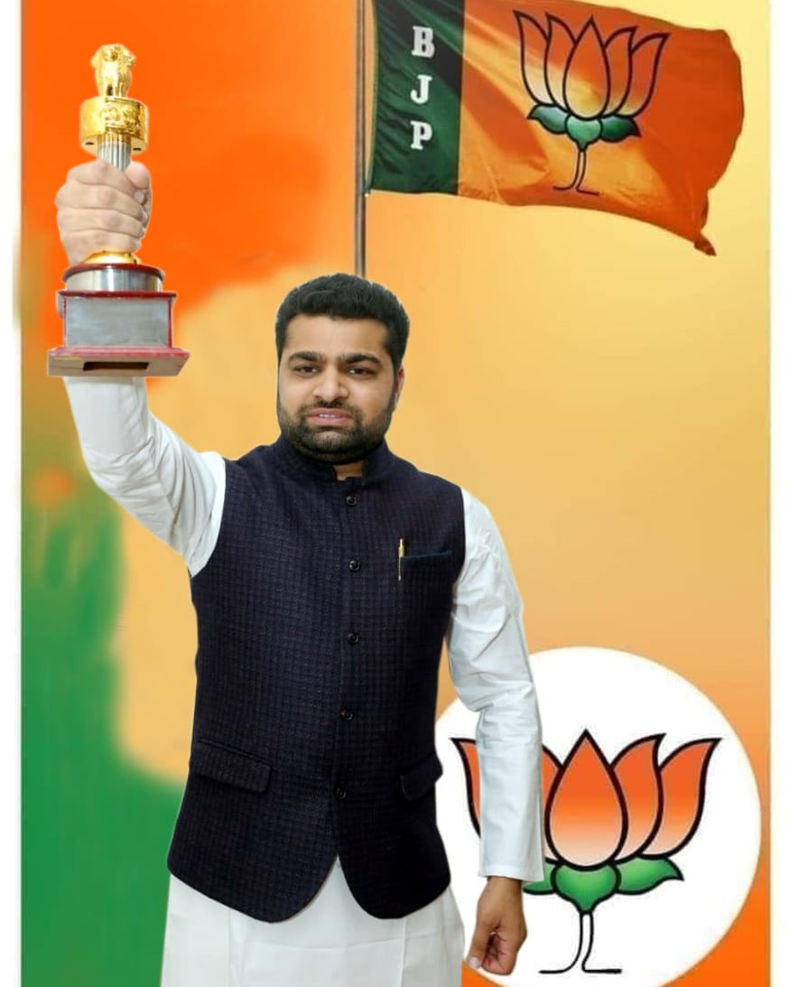 PadlaMittal's tweet photo. #Gourav #mittal #padla https://t.co/EYVbYevQ0o