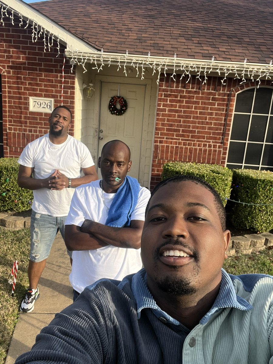 drdedrickbrooks's tweet photo. Only person in my life since our childhood who has ever been able to make trouble into fun. I’ll cherish all those memories… My 🩸 that was thicker than water, cousin, and roll dawg! You never can be replaced or duplicated! Another piece of my heart lost today❤️🩹 #RIPCUZ 🙏🏿🕊💔 https://t.co/vwcJ0KqasE