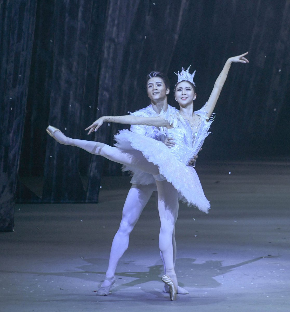 The final curtain has fallen on 19 completely sold out shows of #TheNutcracker! See you next year!

Title Sponsor 
China Everbright Ltd. 

#HKBTheNutcracker
#HongKongBallet #HKBallet #Ballet