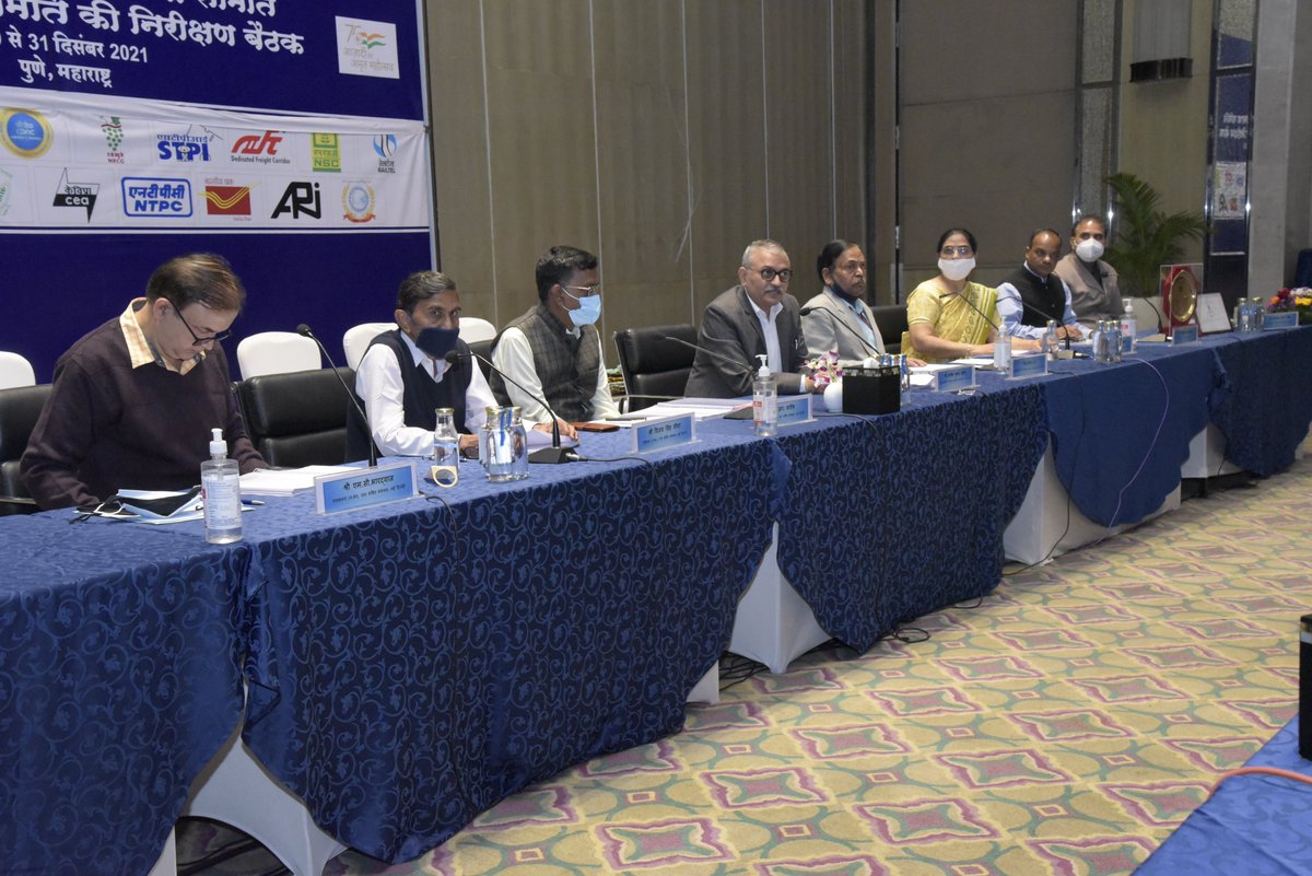 nwa_pune's tweet photo. आज पुणे में संसदीय राजभाषा समिति ने राष्ट्रीय जल अकादमी के साथ निरीक्षण बैठक की |  इस दौरान समिति ने मंत्रालय एवं विभाग के वरिष्ठ अधिकारियों की उपस्थिति मे हो रहे राजभाषा हिन्दी के कार्यों का अवलोकन किया I https://t.co/dD0WdHIYaW