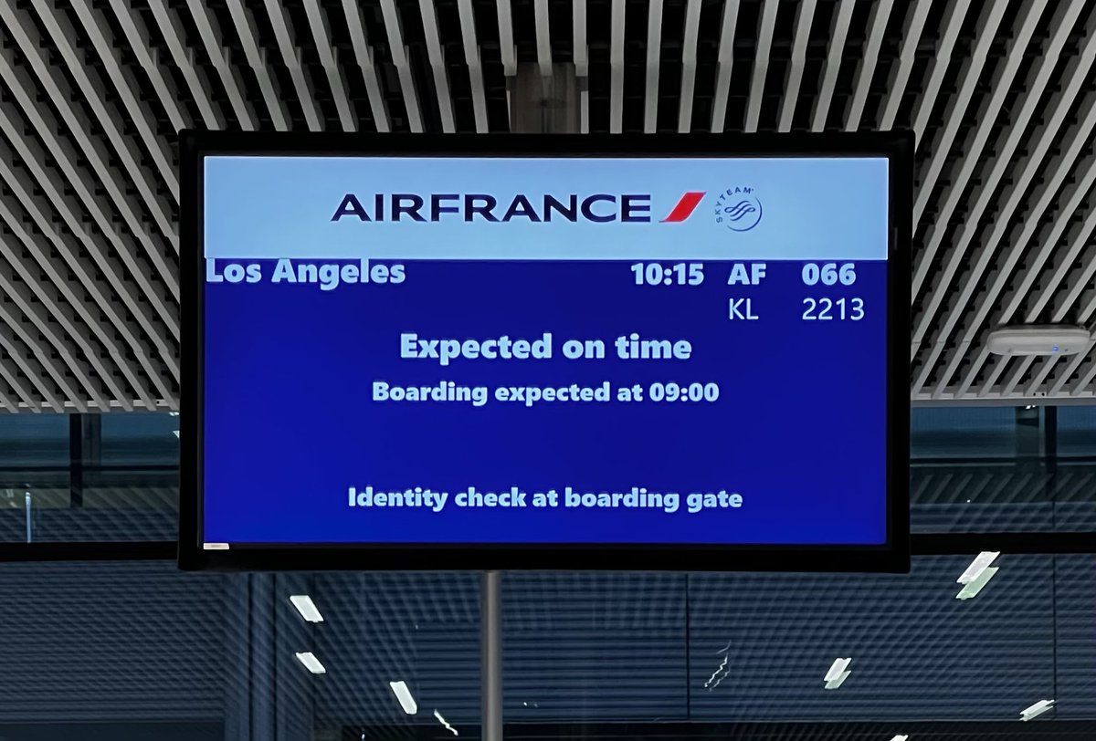 benjaminvincent's tweet image. ⏱ Deux ans plus tard, presque jour pour jour !
✈️ En route pour le #CES2022. #AF66
🎙 #iweekLSA by #OUATCHaudio.
🎙 #iFiveFR by @OUATCHaudio⁩.
🎙 #NouveauMonde sur ⁦@franceinfo⁩.