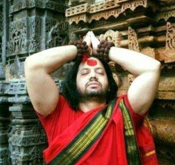 Rahul1234567809's tweet photo. ओवैसी खुला घूम रहा है और कालीचरण गिरफ्तार हो गए है
ये है देश का सेक्युलरिज्म
RT Maximum Guys
#ReleaseKalicharanMaharaj
#ReleaseKalicharanMaharaj
#ArrestOwaisi 
#Kalicharan 
#GandhiForever 
#KalicharanMaharaj 
#kalicharanmaharajarrested https://t.co/Q3WxokyzEF