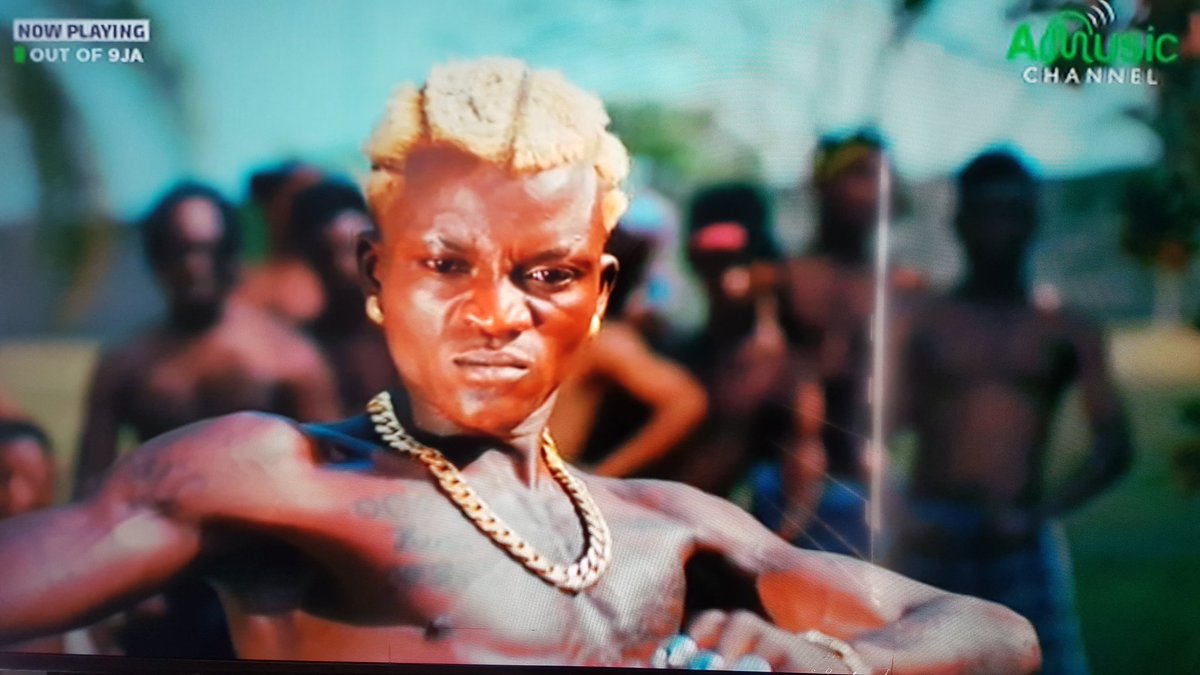 MMLTPromotions's tweet photo. #Outof9ja on Amcngtv #NP @Portablebaeby #Zazoozeh Ft @poco_lee @Olamide cc @iAlhajisneh https://t.co/JiWP9Dsypm