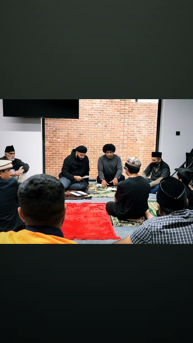 wjanud's tweet photo. From a Friend to a brother in Faith 🙏

I met Junior in 2019 by sheer coincidence. Last week he officially entered the Ahmadiyya Movement in Islam after months of expressing his desire to do so.

His journey yet again affirms 👇
جسکی فطرت نیک ہے وہ آئے گا انجام کار

#Ahmadiyya https://t.co/88fXsDCFJj