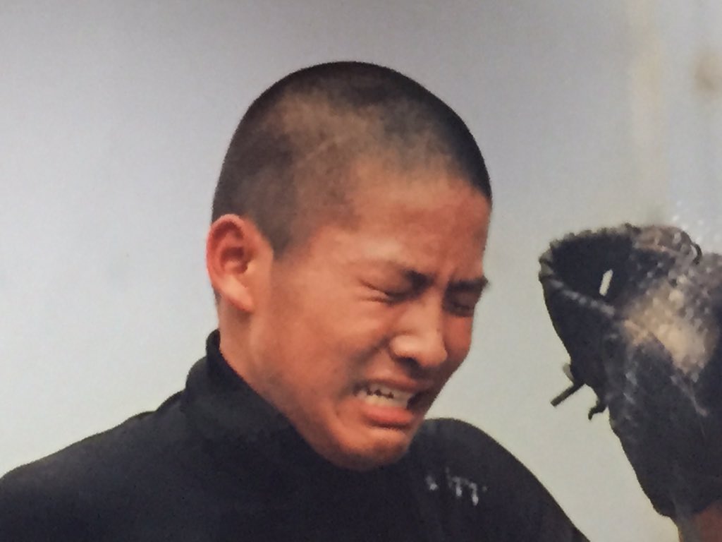 1gakari's tweet photo. ふと写真を見返していると
小さい頃から野球をしてきたのですが
小・中・高全く成長しておりません。

ずっと負けて泣いてました、、、
皆さん良いお年を⚾️⚾️ https://t.co/fikng4tjZW
