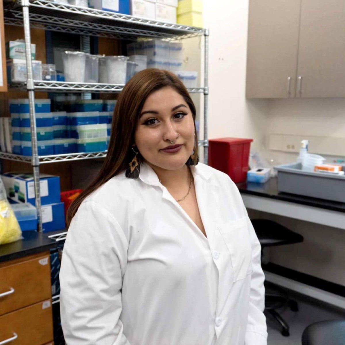 NMTBiology's tweet photo. At NMT, we have many different research projects. One such project is from our Master's student Kasandra Velarde (@VelardeKasandra), here is an inside look at her research:

 Scientists around the world inactivate pathogens that could be dangerous. (1/4) https://t.co/jQSPkmtQjD