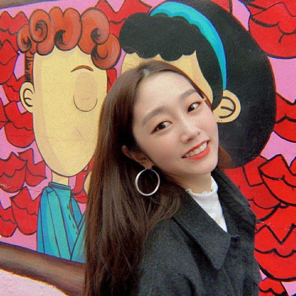 rosicub_'s tweet photo. they are truly the strongest idols in the industry for me https://t.co/aFKE1gx31M
