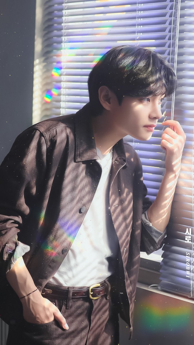 sirobwi's tweet photo. 「special」 211230

▪ TAEHYUNG day | lockscreen 🖌️🎨

#HappyTaehyungDay 
#HappyBirthdayTaehyung 
@BTS_twt https://t.co/MG4ST0Xers