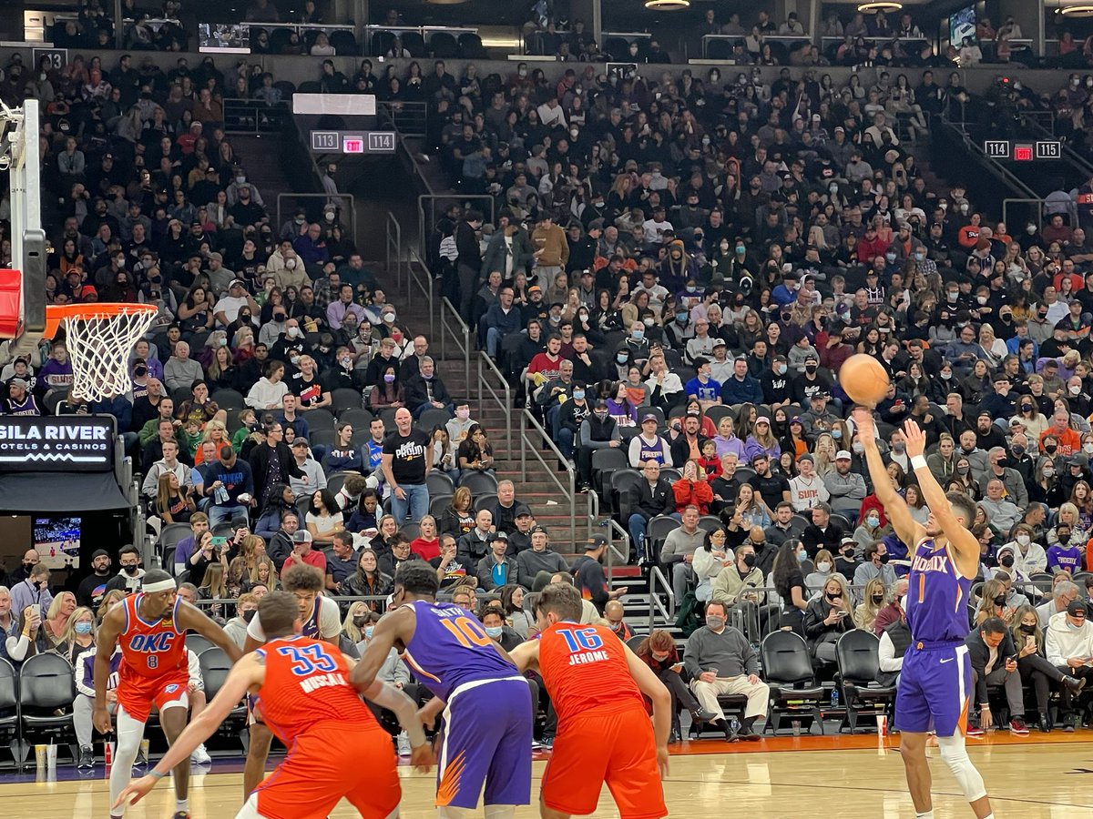 Kickin it court side tonight #shazam