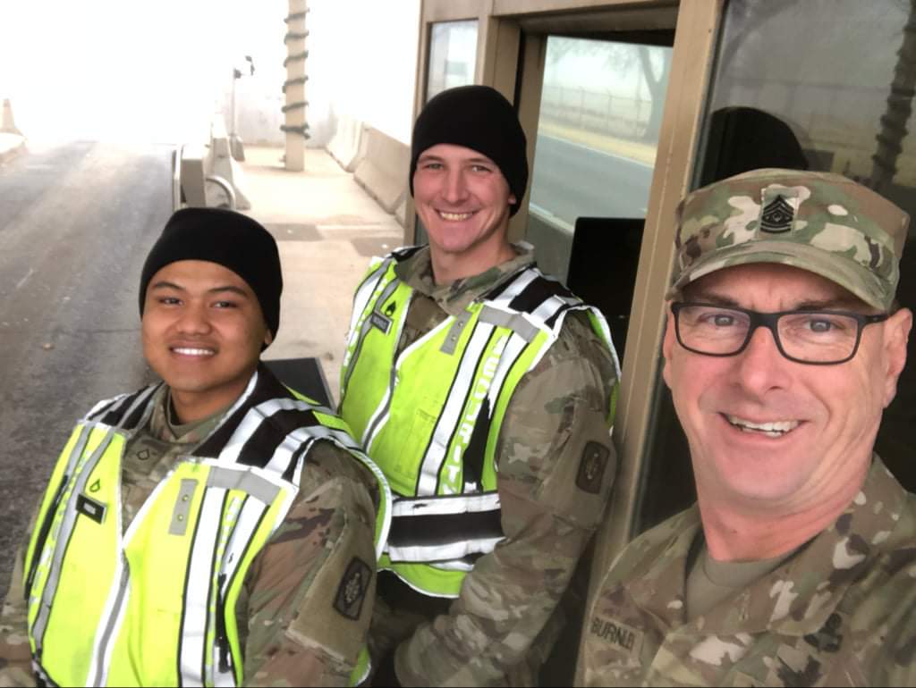 iiiarmoredcorps's tweet photo. The @75thFA_BDE #Soliders are on point securing and managing access to @OfficialFtSill. @7Fires3 stopped by drop off some cookies. @75thFA_D7 @iiicorps_cg #military #CultureofValues #ARMY #USArmy
 #fortsill #peoplefirst #holidayseason https://t.co/MLiDAUUiel