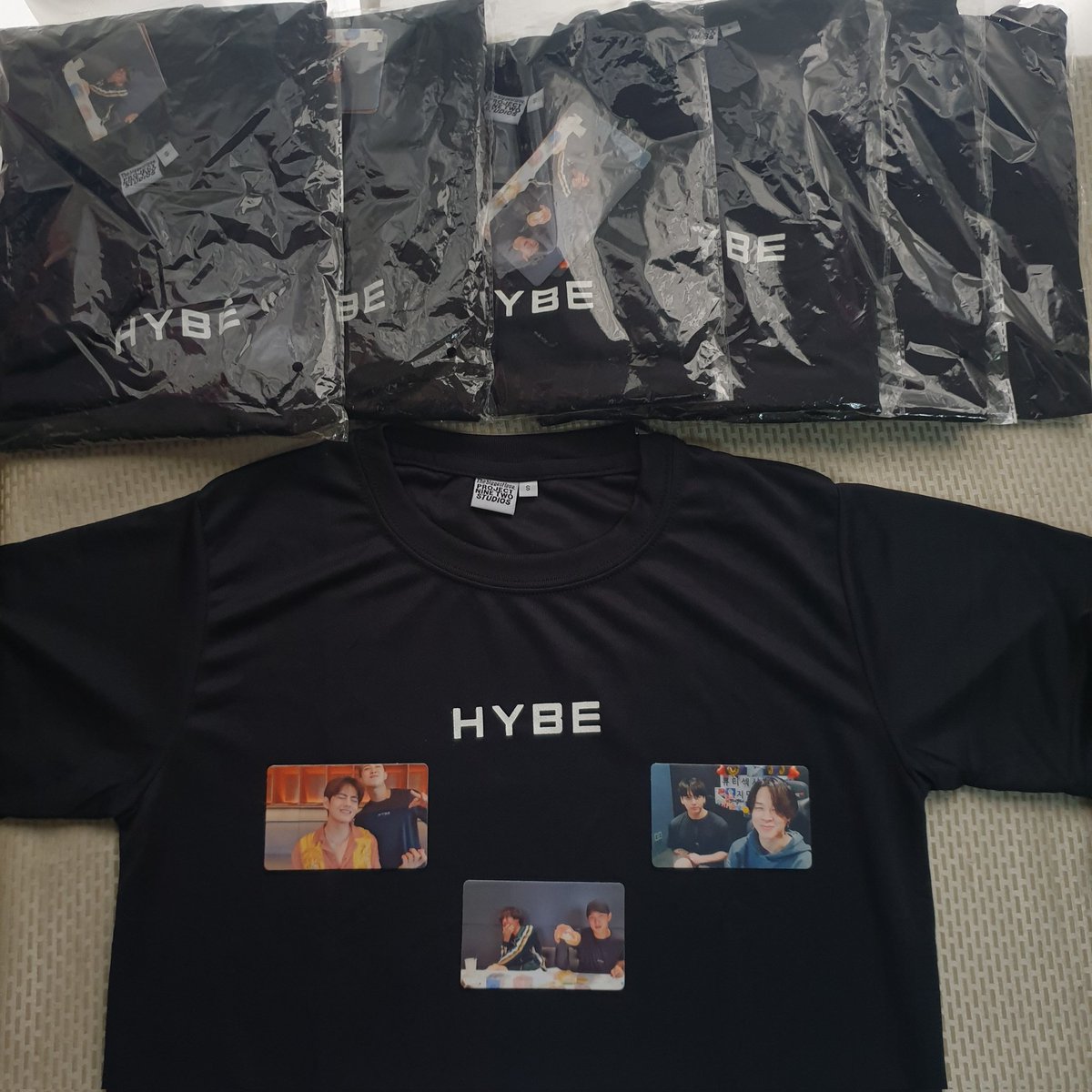 💌 hybe dri-fit shirts mail!

thank you <a href="/PROJECTNINETWO/">PROJECT NINE TWO</a> for the smooth and hassle-free transaction! i love the quality and i also appreciate the freebies that came along with the shirts ♡ can't wait for the shirts to be received by their owners ☺

#PROJECTNINETWOFEEDBACKS