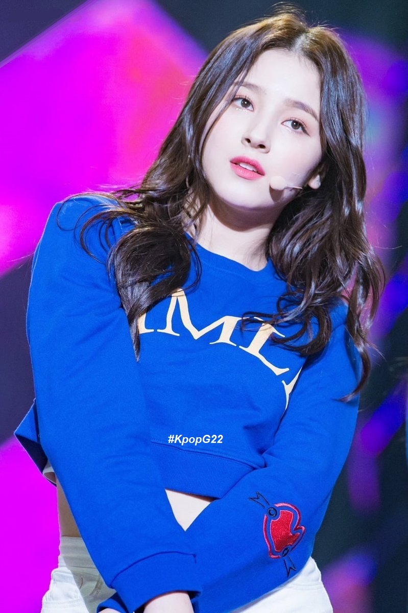 KpopG22's tweet photo. 낸시 
#케이팝 #nancy #낸시 #팝스타 #kpopg22🎶 https://t.co/NPKkl4ga7Q