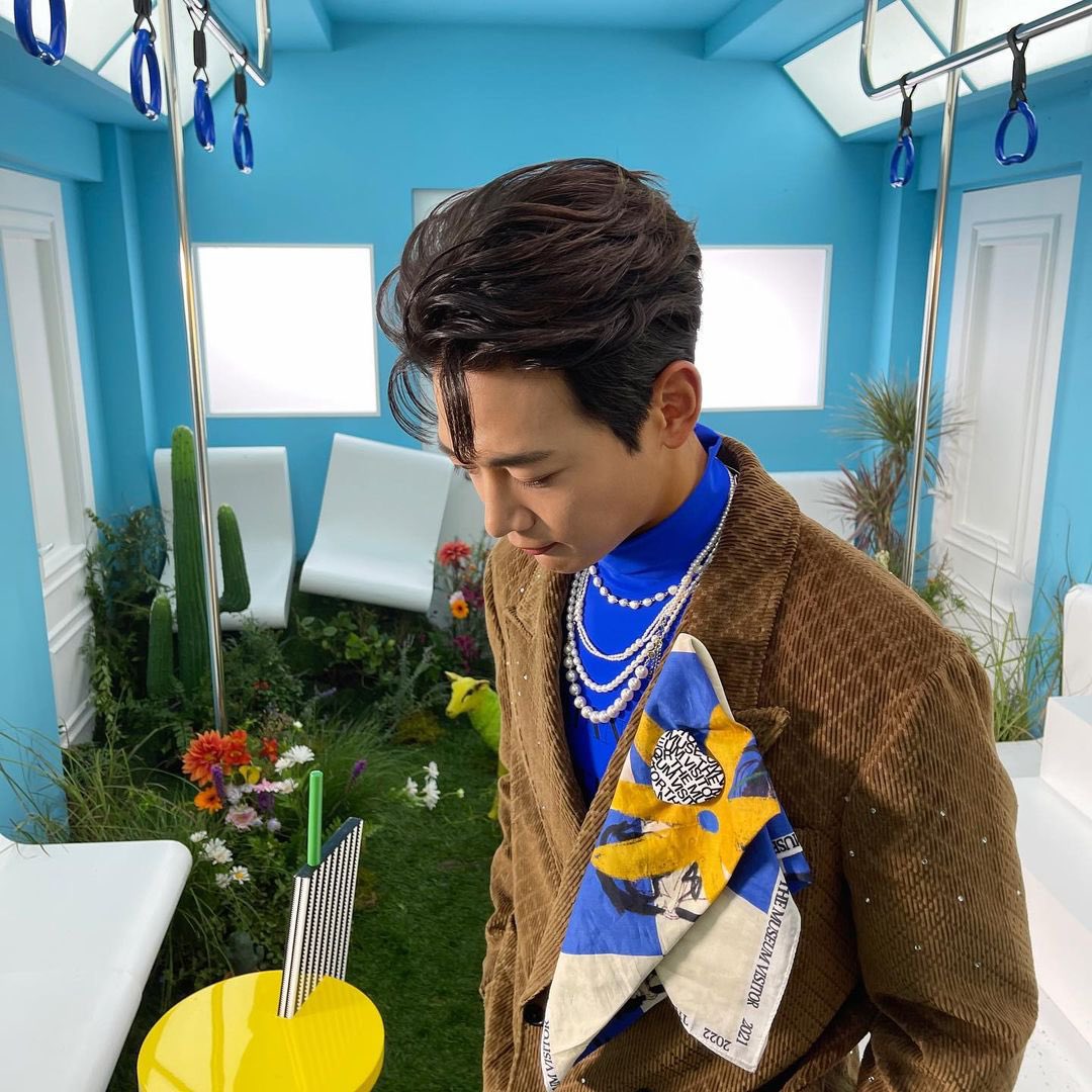 211230 || 
تحديث مينهو على الانستقرام 

.SM CU
.SHINee

instagram.com/p/CYGaZmOvaFE/…

#MINHO #SHINee #민호