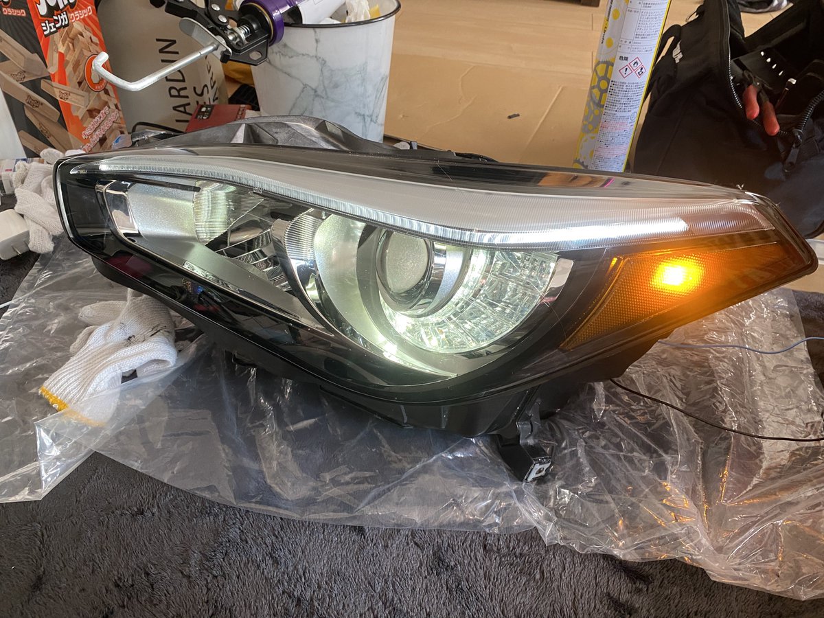 y51フーガ 後期 US風ヘッドライト片側 作成しました?✨ 車検対策用で 