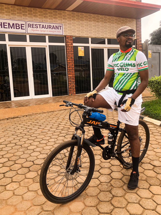 BugeseraC's tweet photo. Kuwa 29.12.2021, Inteko rusange y'Umuryango wa Bugesera Cycling team yarateranye irebera hamwe ibimaze kugerwaho muri rusange inafata ingamba z'igihe kiri imbere.

Muri iyo inteko rusange kandi, hakiriwe abanyamuryango bashya aribo Bwana @erick_shaba na #Nsenga Pierre Celestin. https://t.co/ljytCW0AO4