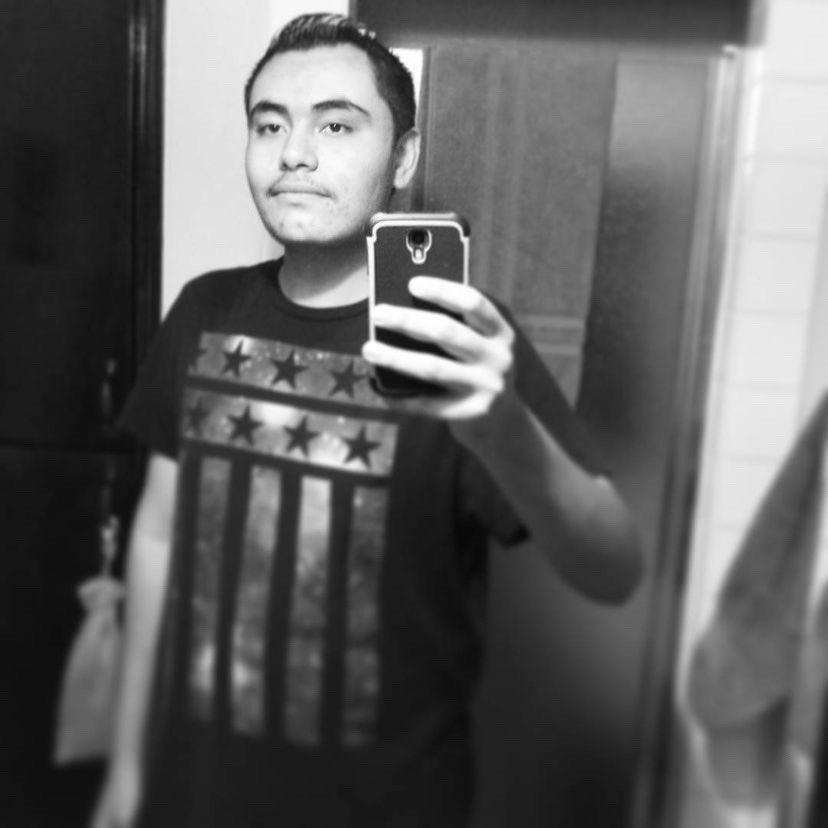 ShredShady's tweet photo. I just realized that 5 years ago from this day, I’ve taken this mirror selfie as a last post for 2016.. I was 16 and a Junior in high school at the time without aging a day. Still feels like it was just yesterday I guess. 🤷🏻 #December2016 https://t.co/rO9AJCU643